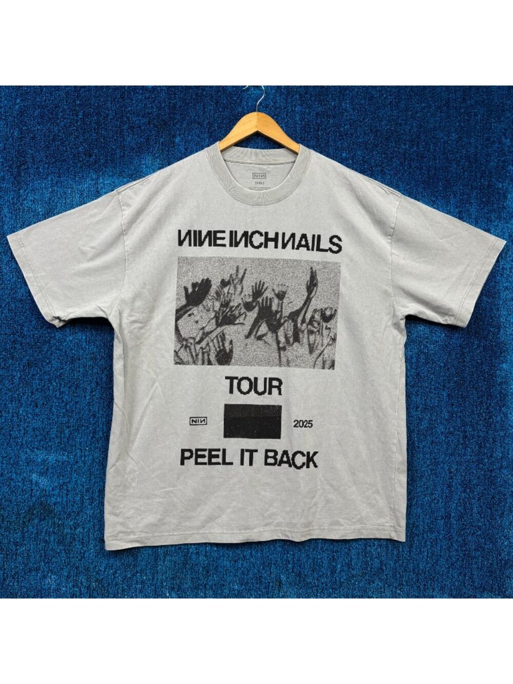 Nine Inch Nails “Peel It Back Tour” Graphic T-Shirt Size XXL